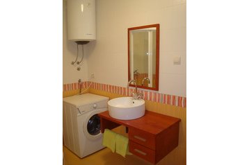 Частен дом Petrovac 5
